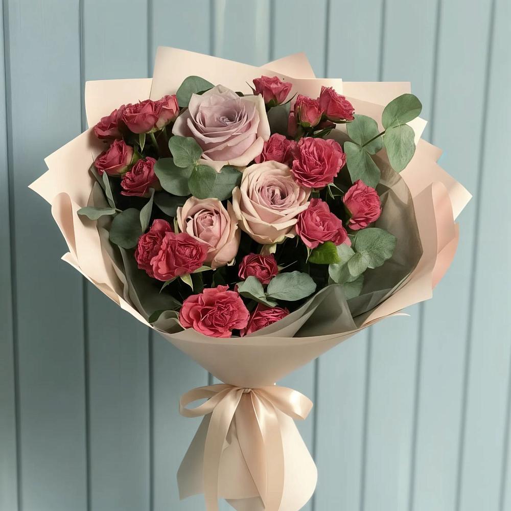 Букет цветов из: Гвоздики и Розы в Сергеевке