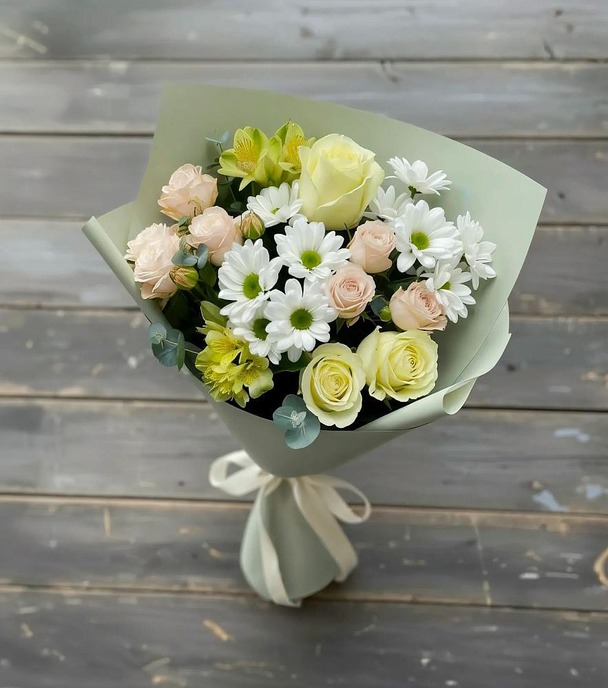 Букет цветов из: Альстромерии, Розы и Хризантемы в Сергеевке
