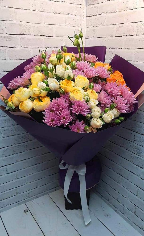 Букет цветов из: Хризантемы и Розы в Сергеевке