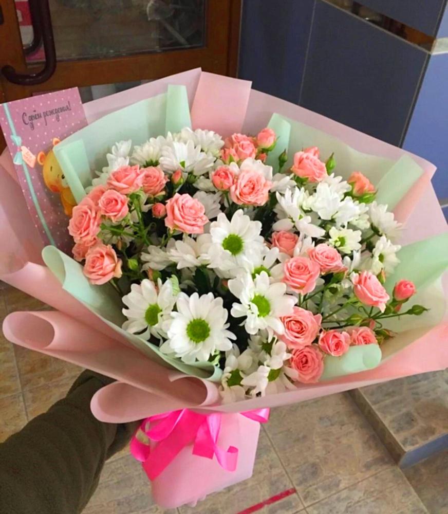Букет цветов из: Розы и Хризантемы в Сергеевке