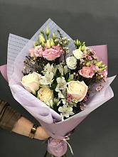 Букет цветов из:  Альстромерии, Розы и Лизиантусы #REPLACE_PRED# Сергеевке