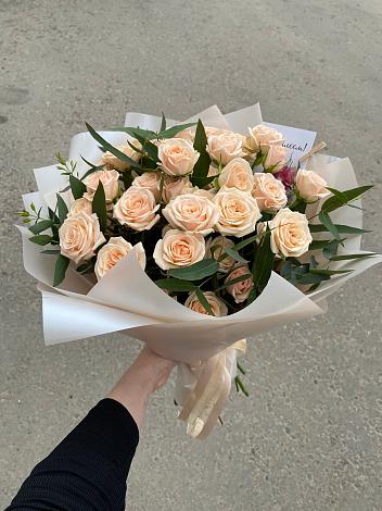 Букет Кремовые розы Латте в Сергеевке