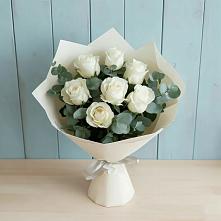 Букет Белые розы в Эвкалипте в Сергеевке