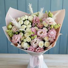 Букет цветов из:  Альстромерии и Розы в Сергеевке